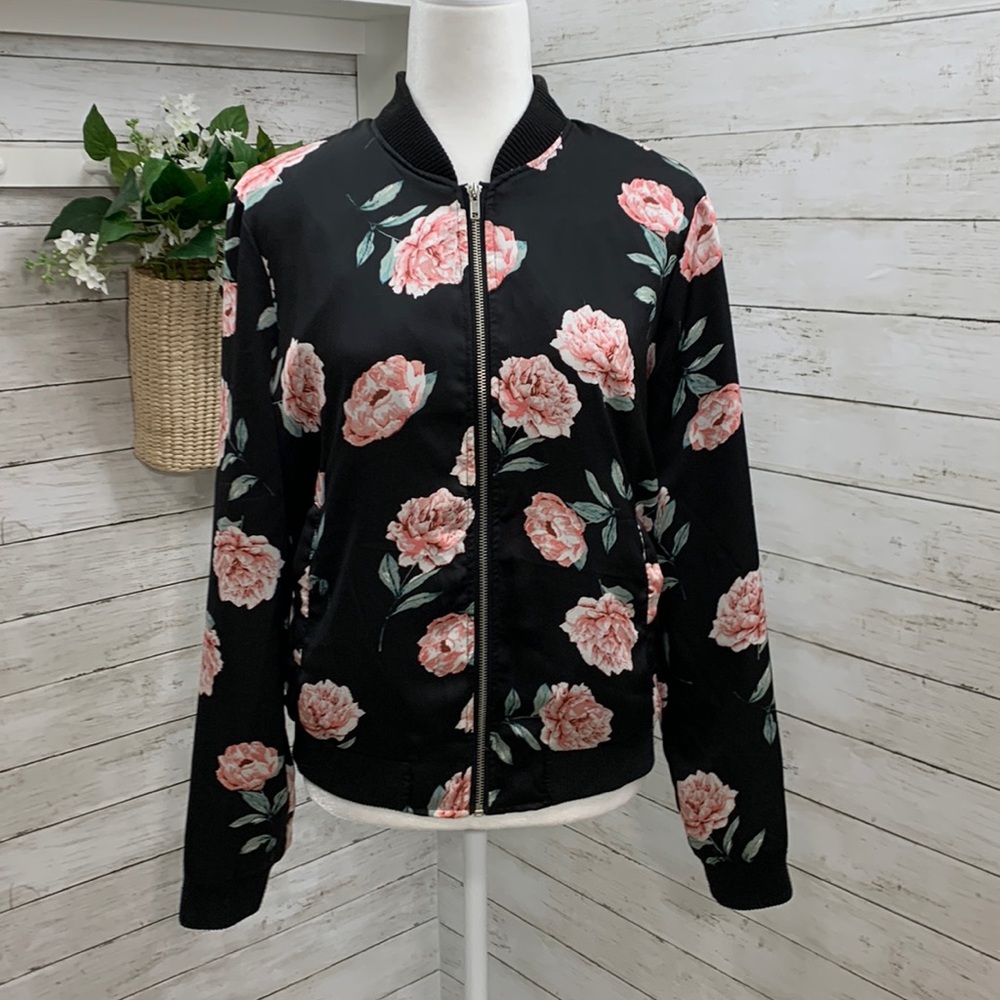 Wet Seal Black Pink Rose Peony Flower Bomber Style Jacket Size Large So Cute!!